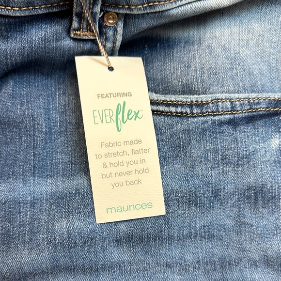 🎉HP🎉 Maurice’s Women's Blue slim Boot Cut Jeans - Picture 9 of 11